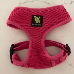 EvoBark pink dog harness